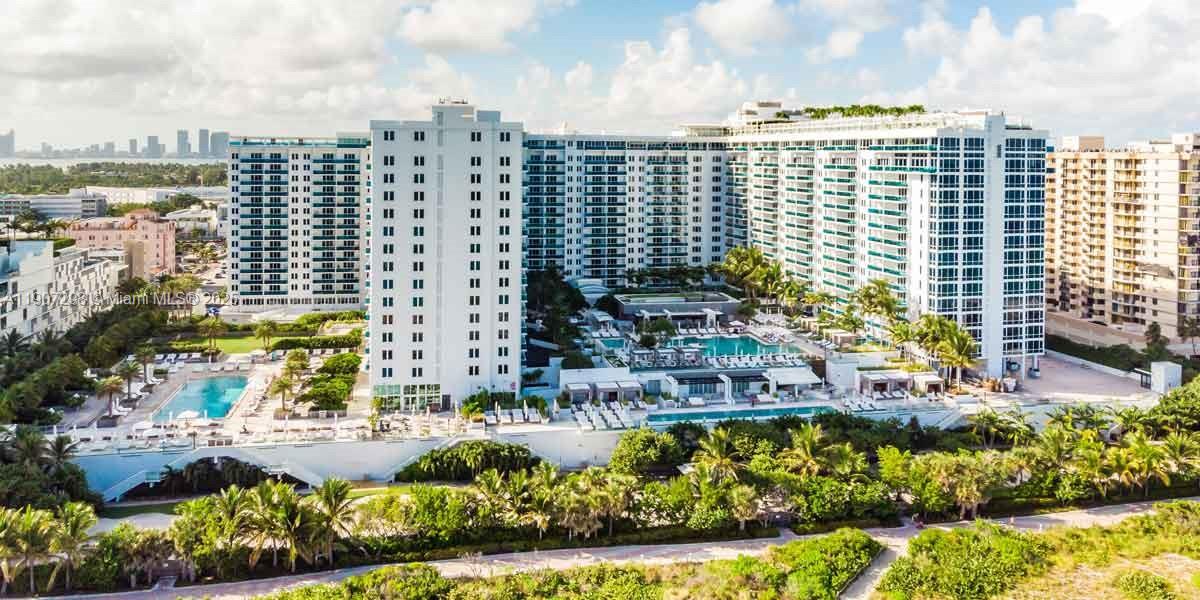RONEY PALACE CONDO - Residential Lease