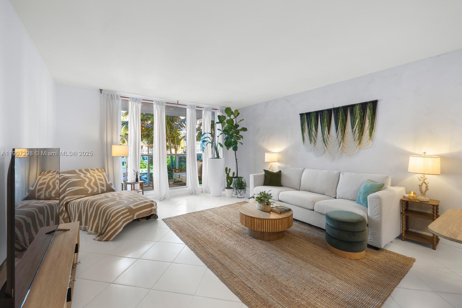 RONEY PALACE CONDO - Residential Lease