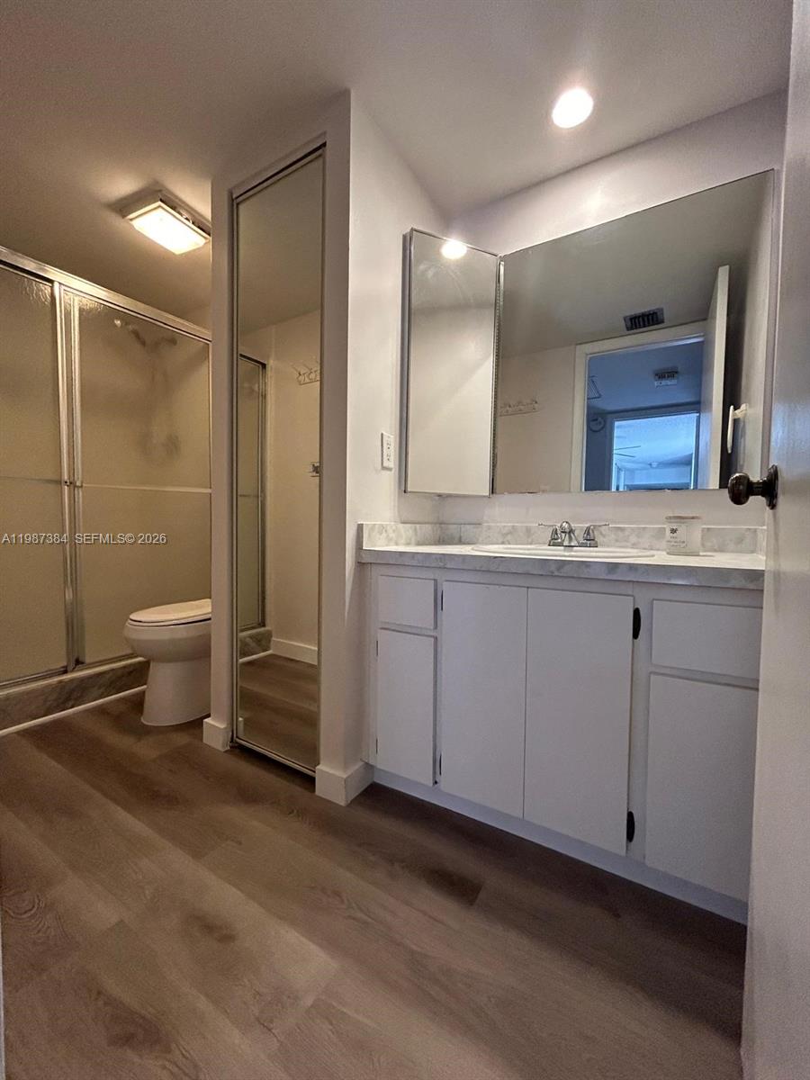 EMBASSY PARK CONDO - Residential