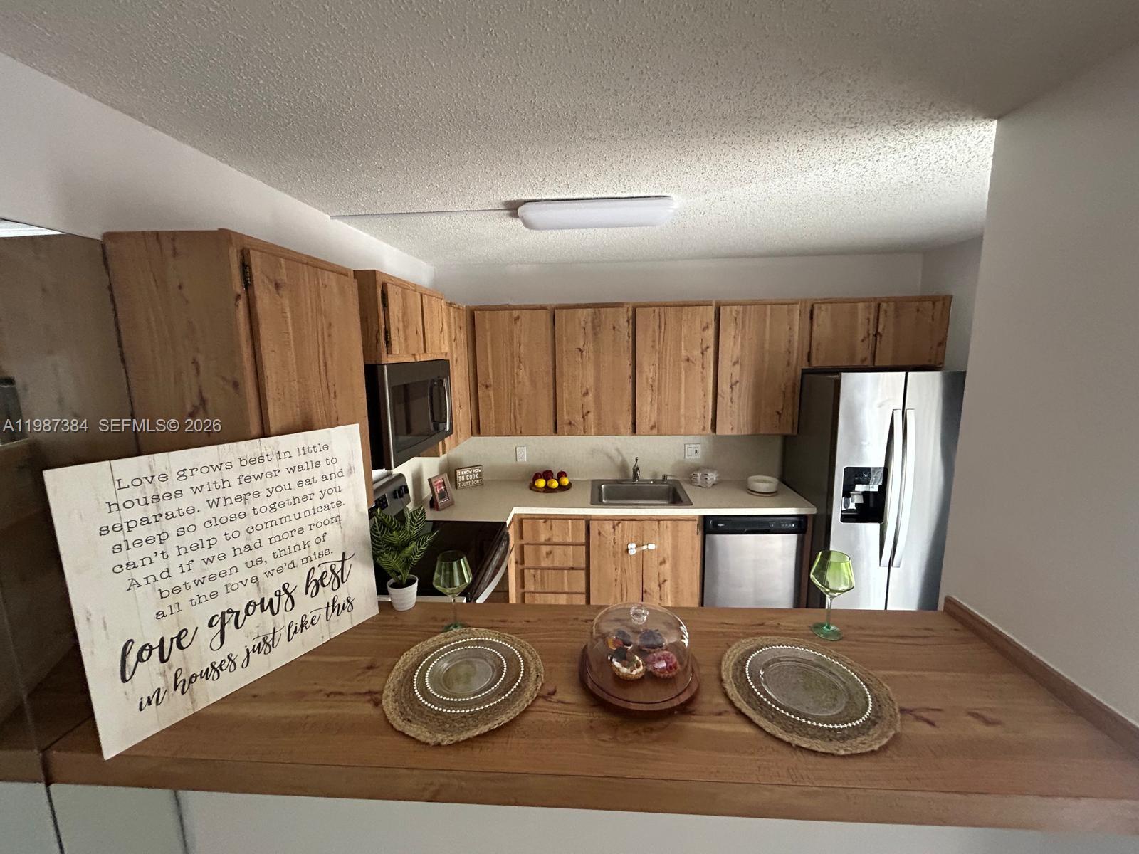 EMBASSY PARK CONDO - Residential