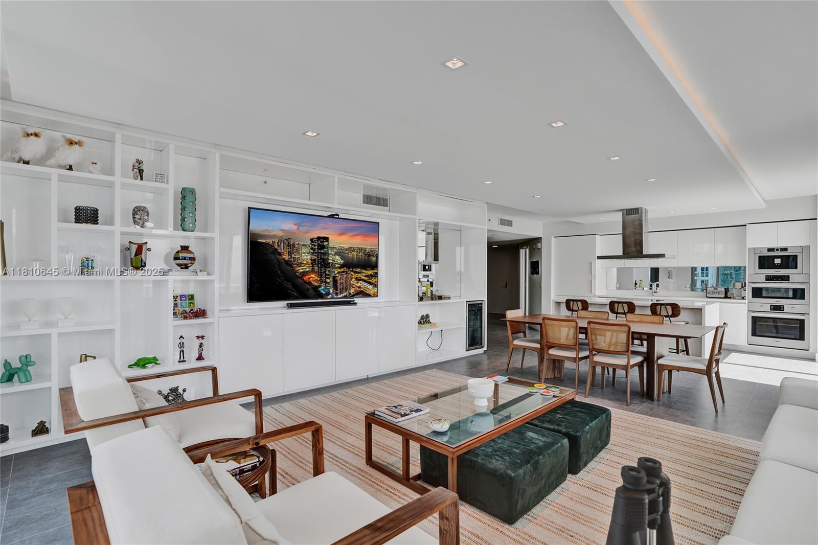 300 Sunny Isles Blvd 4-2302