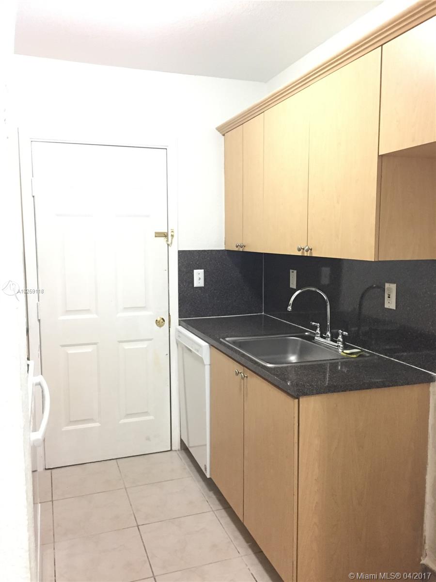 OLAS AZULES CONDO - Residential Lease