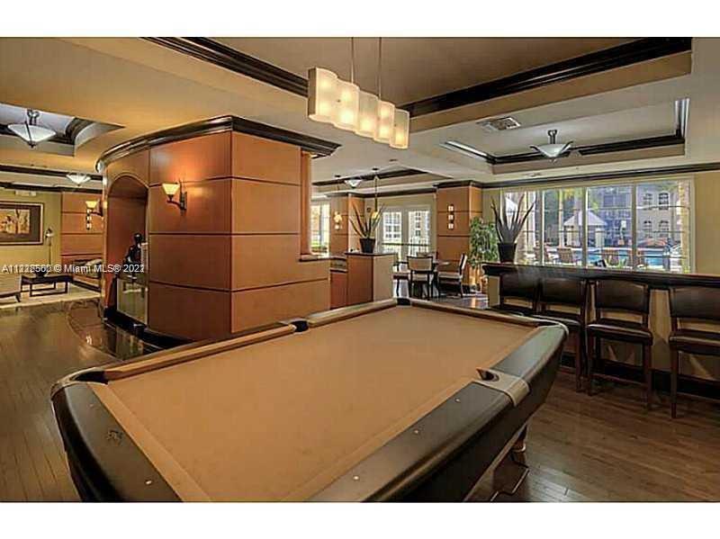 ALAQUA CONDO - Residential