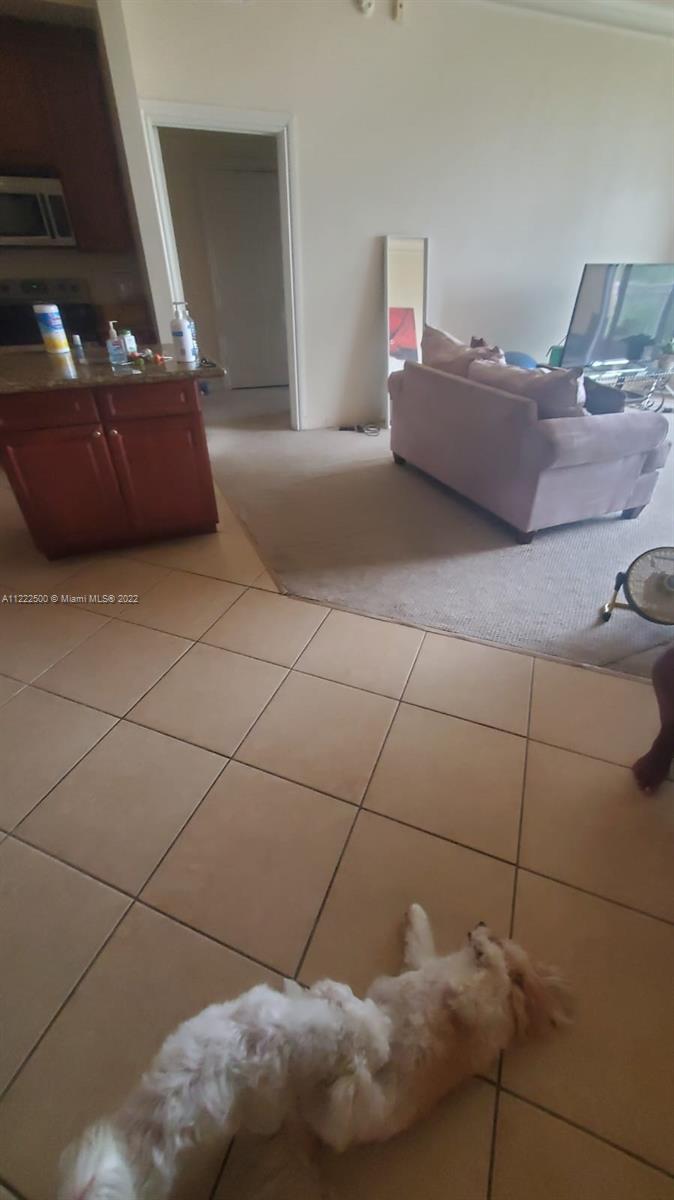 ALAQUA CONDO - Residential