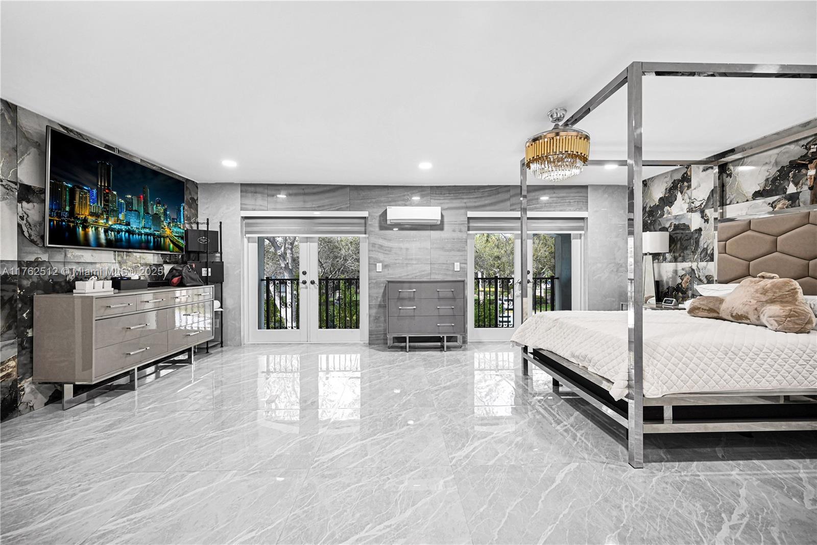 SUNILAND ESTATES - Residential