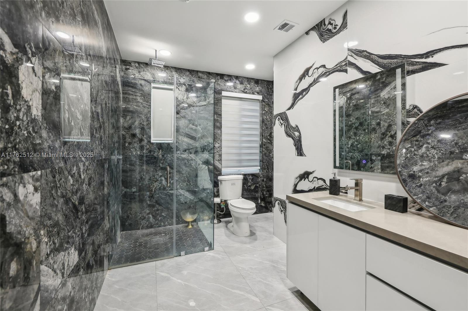 SUNILAND ESTATES - Residential