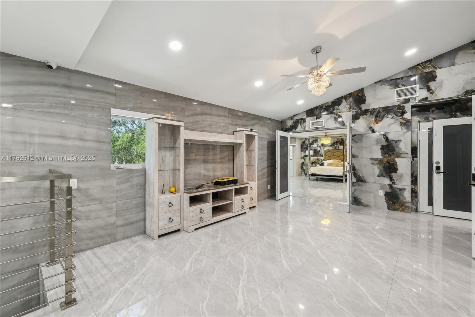 SUNILAND ESTATES - Residential