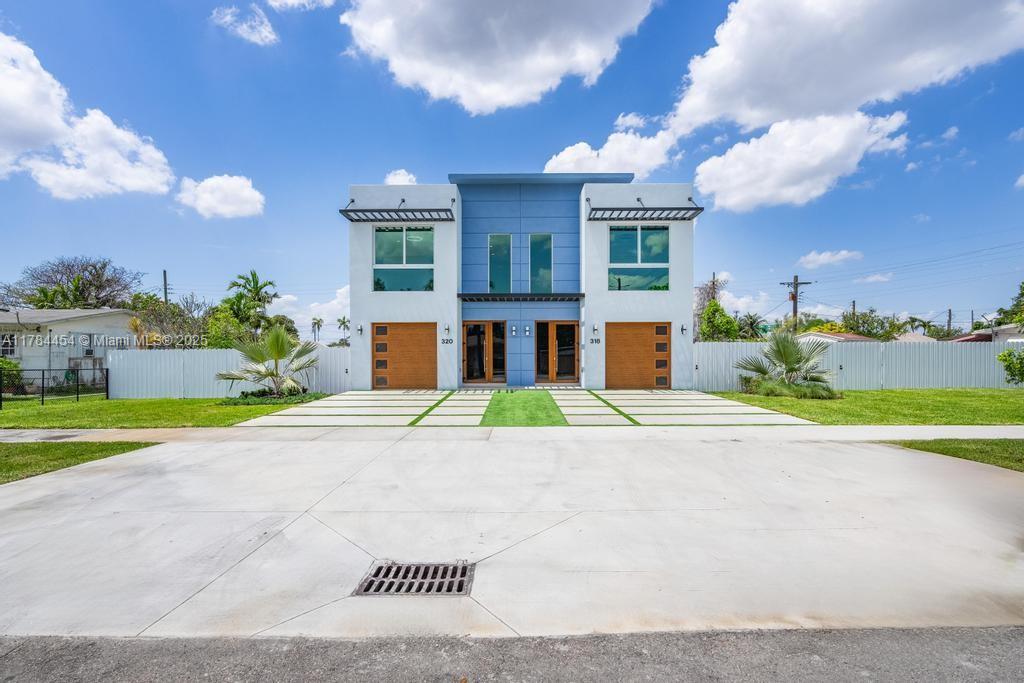 BRAND NEW 2025 CUSTOM BUILT MODERN DUPLEX ON 14K SQFT LOT. CENTRALLY LOCATED IN A HIGH DEMAND AREA. TWO UNITS HAVE TOTAL 5006 SQFT 3756 LIVING AREA (1878 EACH UNIT). EACH UNIT FEATURES 3/2.5, 1 CAR GARAGE,CUSTOM KITCHENS WITH HIGH END APPLIANCES, BEAUTIFULLY DESIGNED BATHROOMS, THE MASTER SUITE HAS A HUGE OPEN BALCONY, WALK-IN CLOSET WITH BUILT INS. LARGE YARD SPACES WITH ROOM FOR A POOL ETC. MODERN CONCRETE DRIVEWAY WITH PLENTY OF PARKING. SEPARATE METERS, PERFECT FOR INVESTORS!