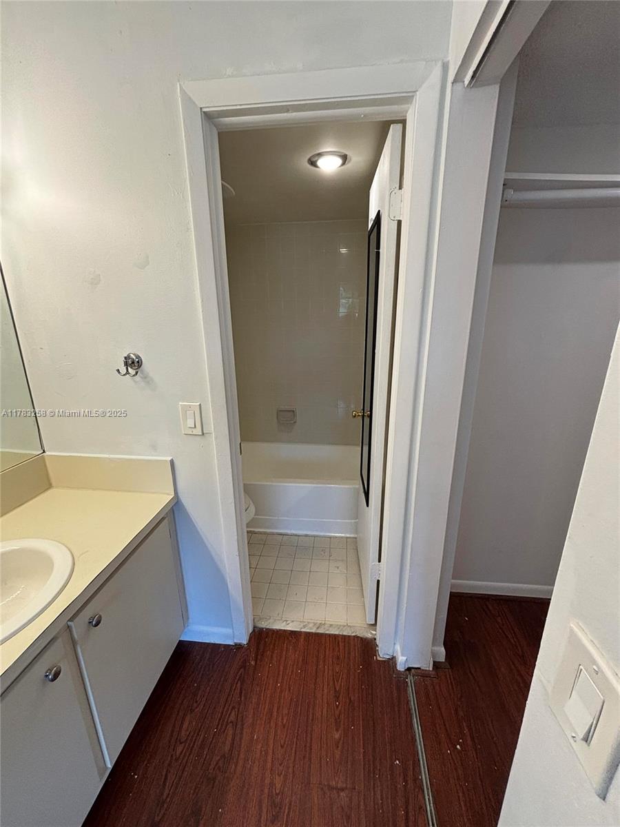 VILLA BELLINI CONDO - Residential Lease