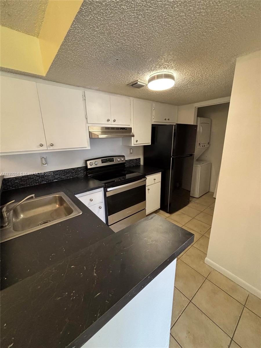 VILLA BELLINI CONDO - Residential Lease