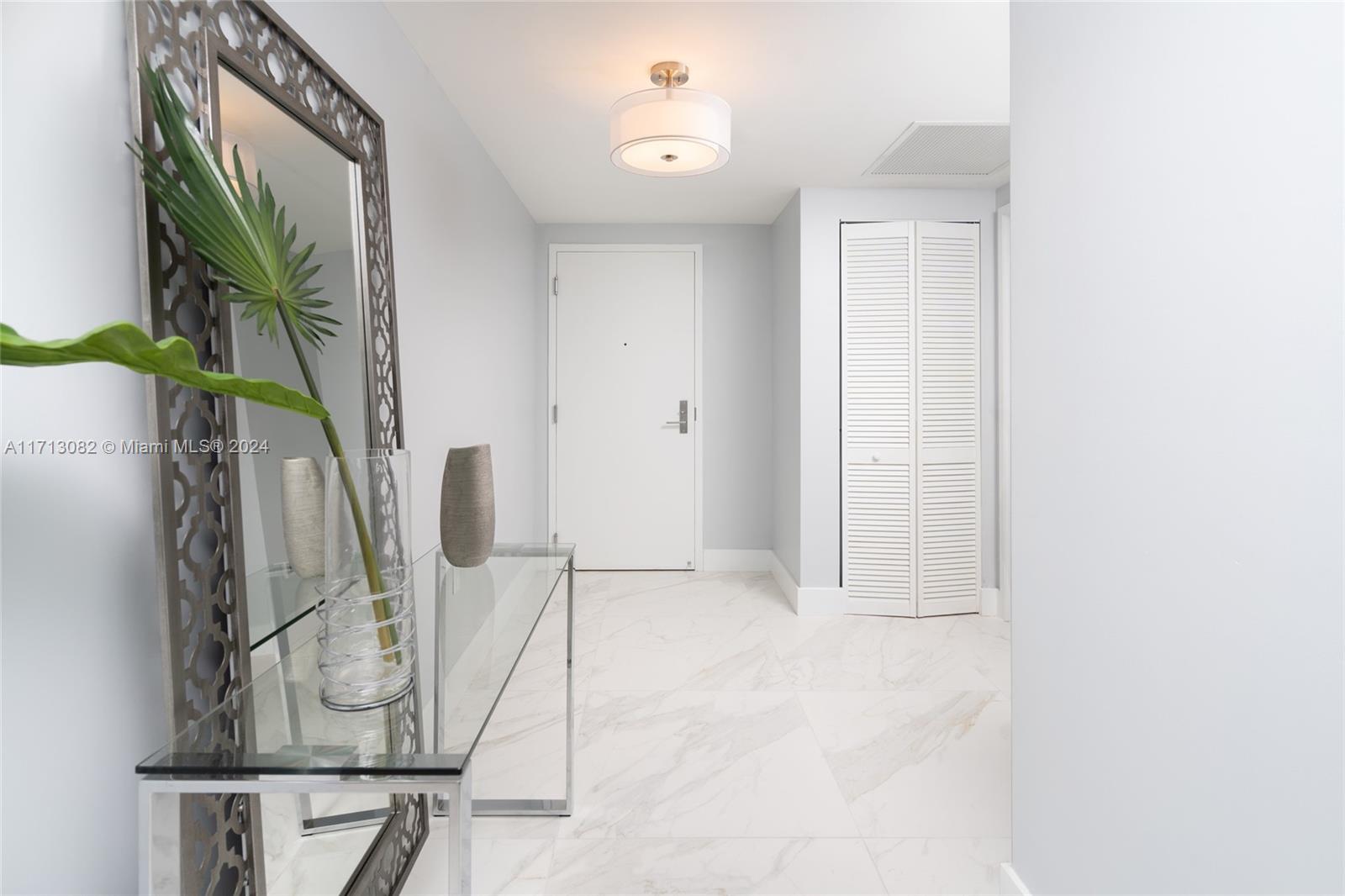 PARQUE TOWERS CONDO - Residential Lease