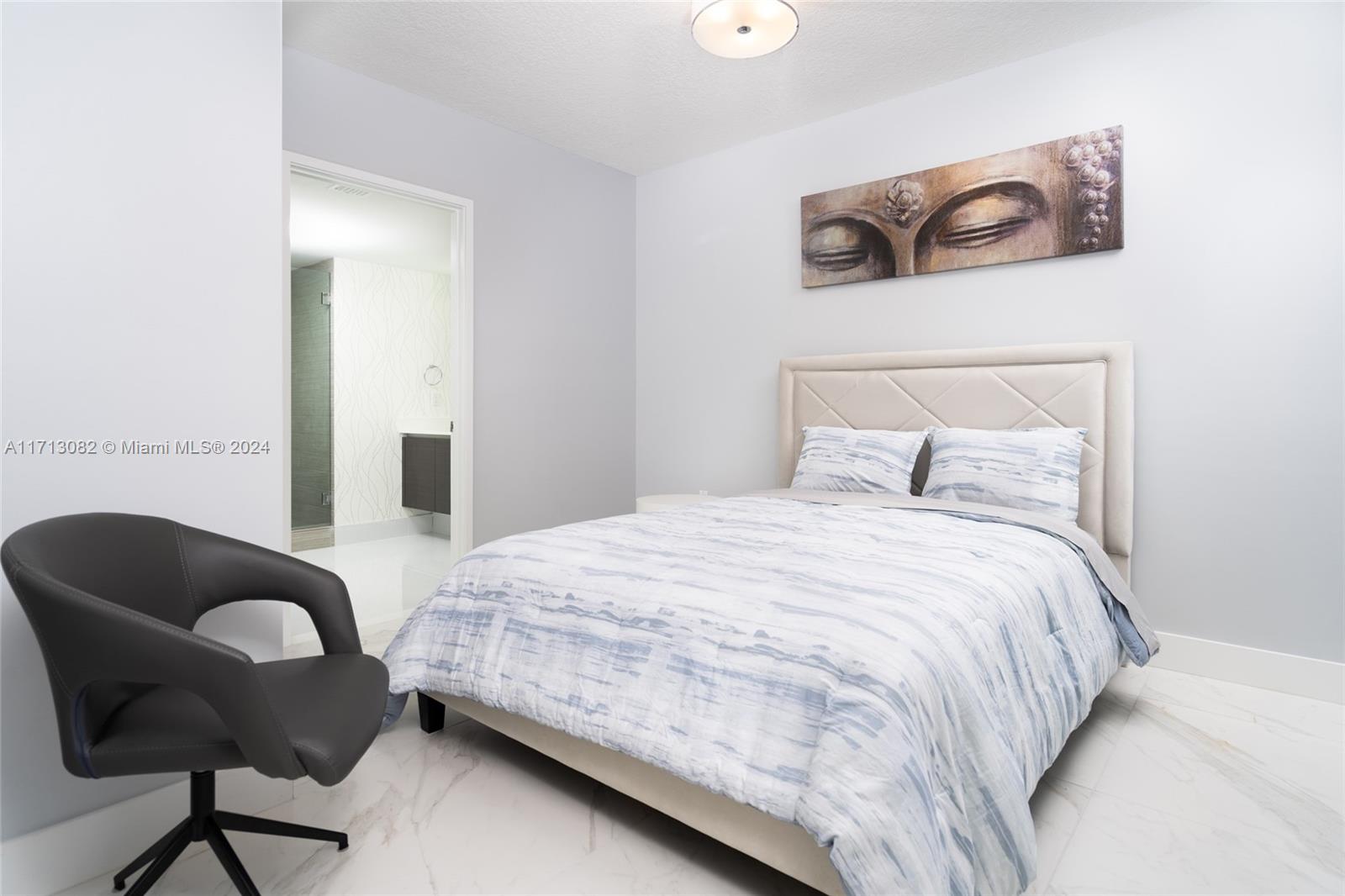 PARQUE TOWERS CONDO - Residential Lease