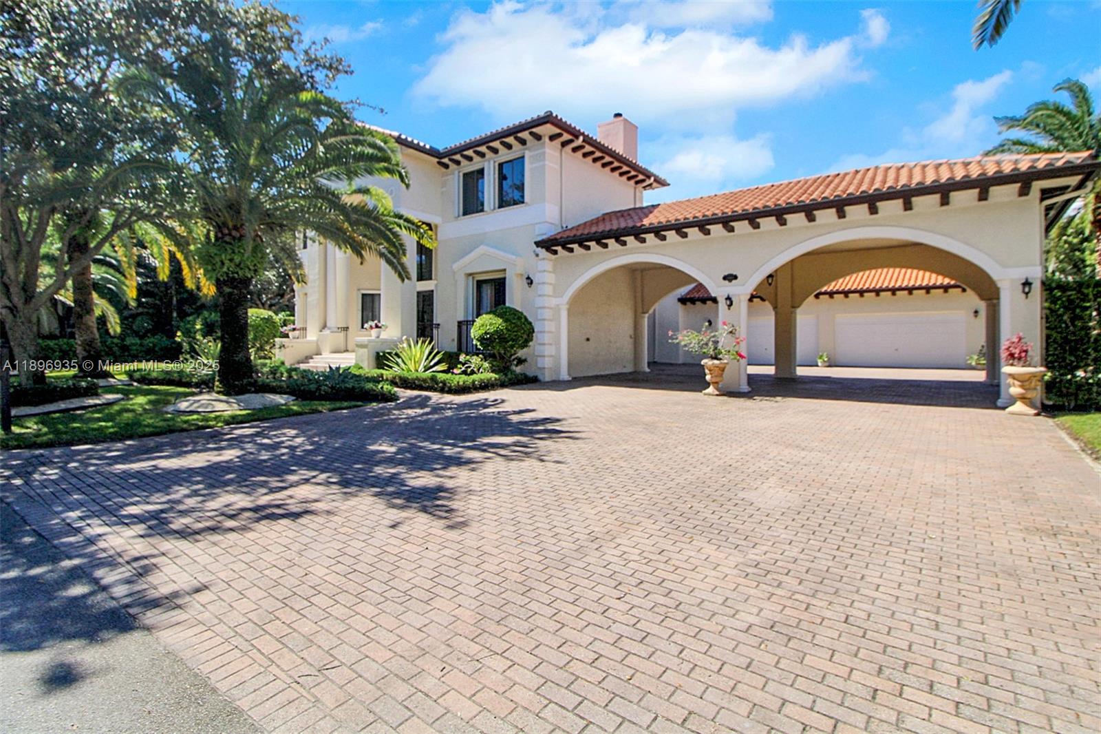 CUTLER CAY - Residential