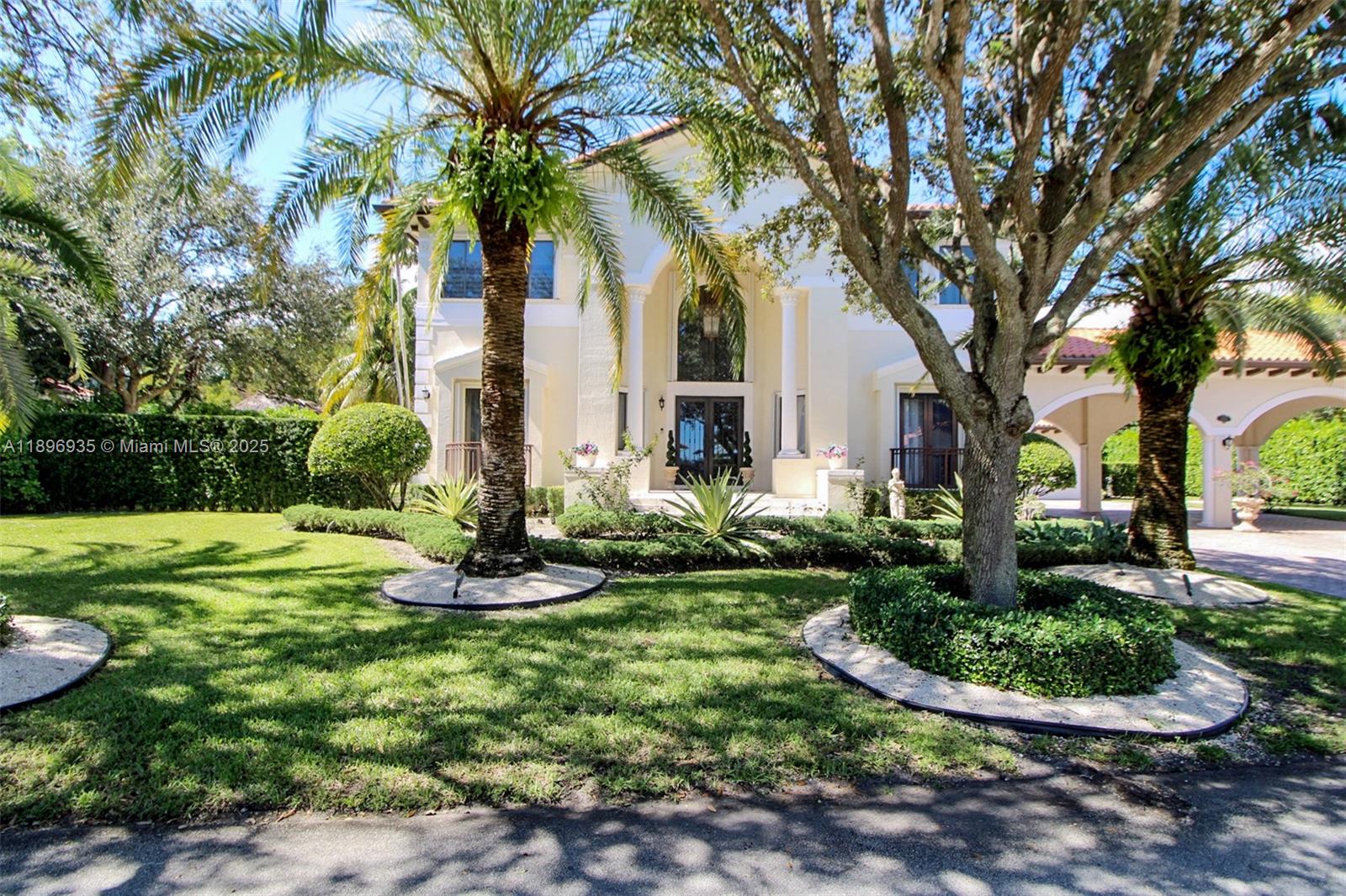 CUTLER CAY - Residential