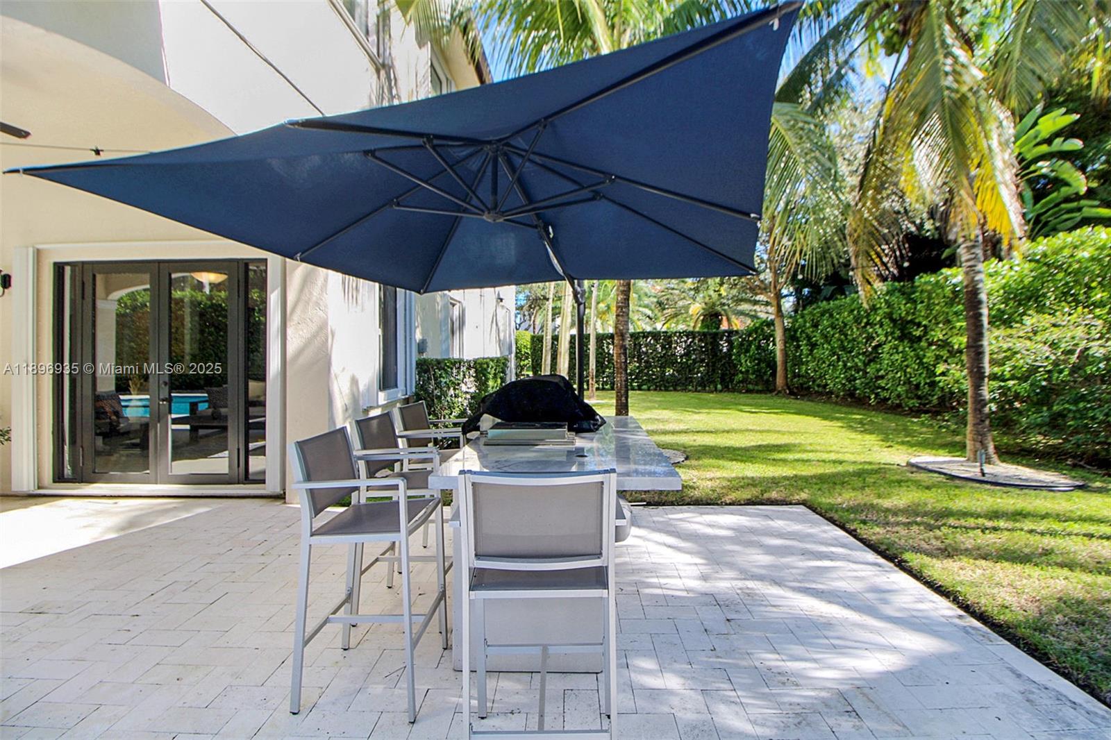 CUTLER CAY - Residential