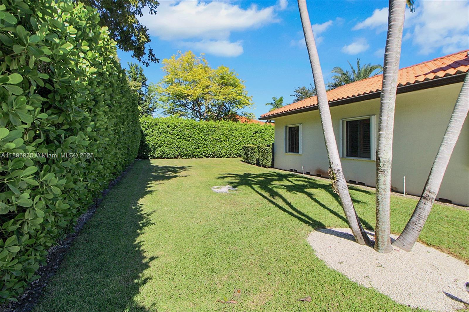 CUTLER CAY - Residential