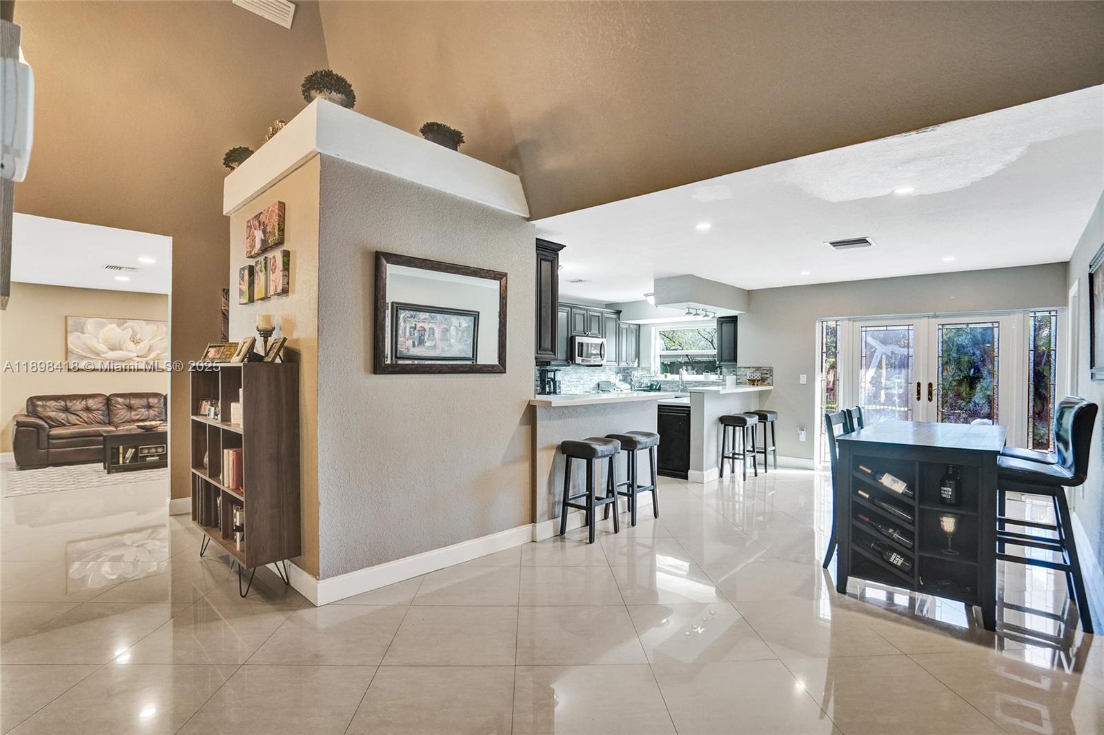 COUNTRY SECTION 1 - Residential