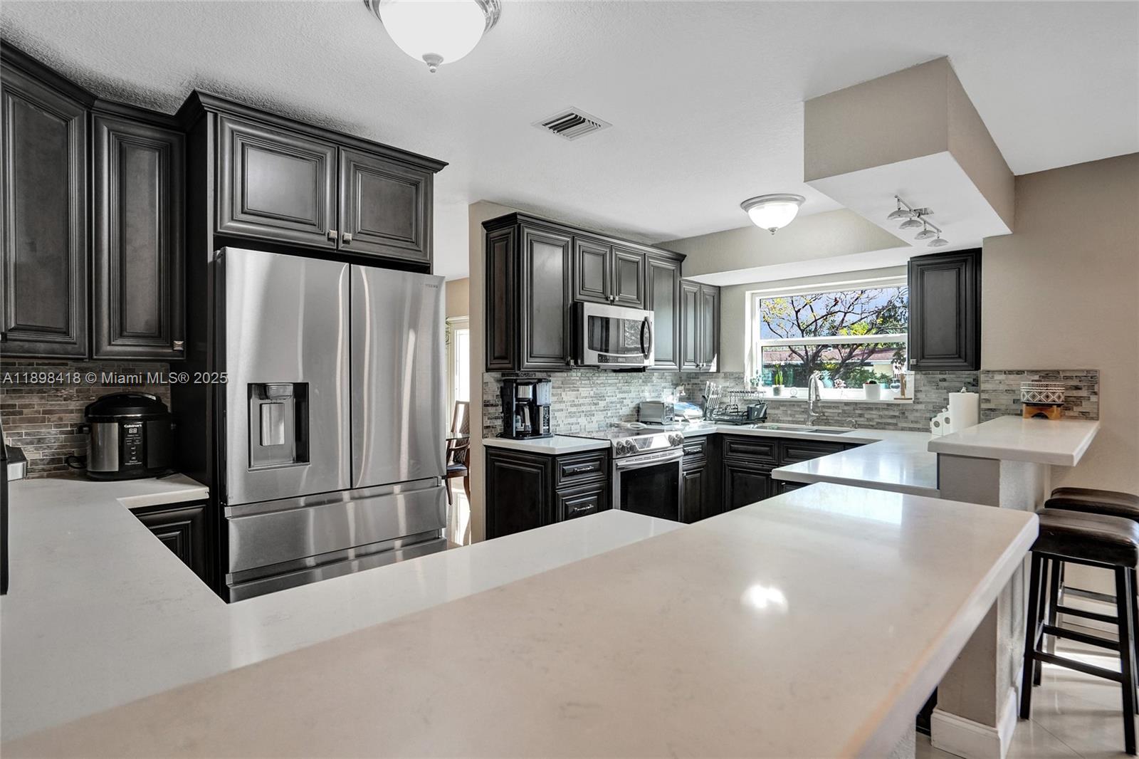 COUNTRY SECTION 1 - Residential