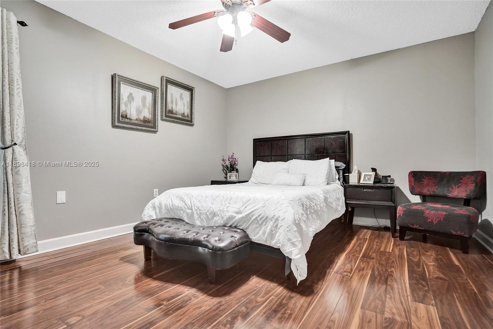 COUNTRY SECTION 1 - Residential