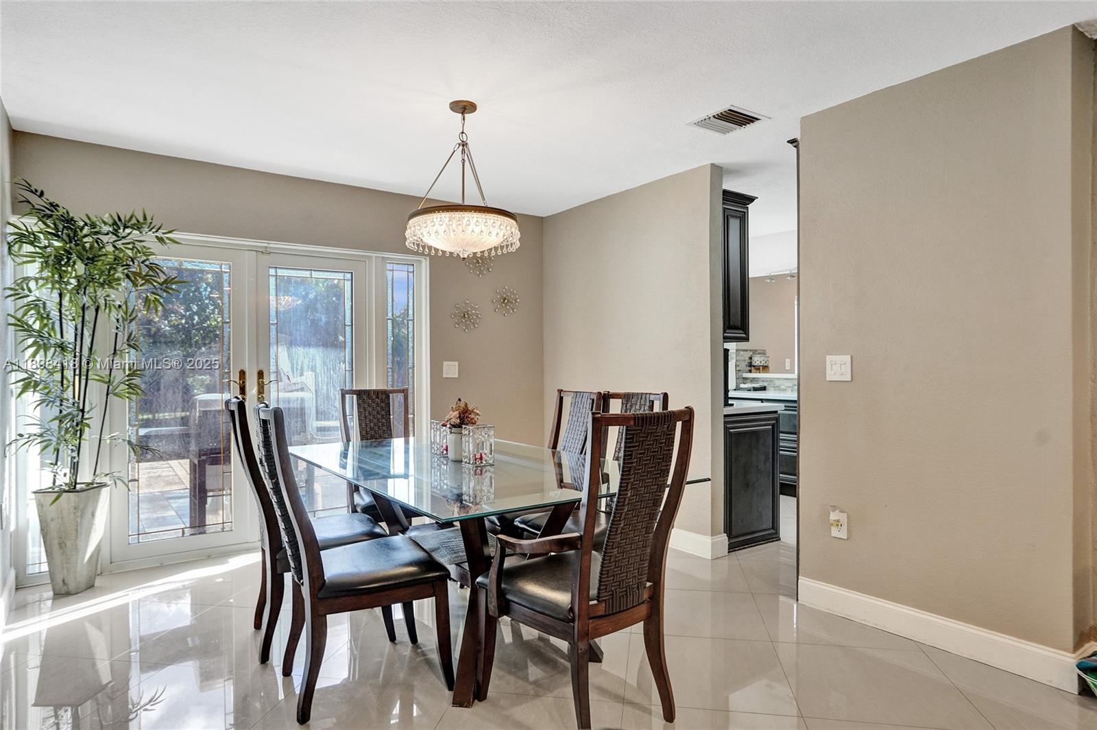 COUNTRY SECTION 1 - Residential