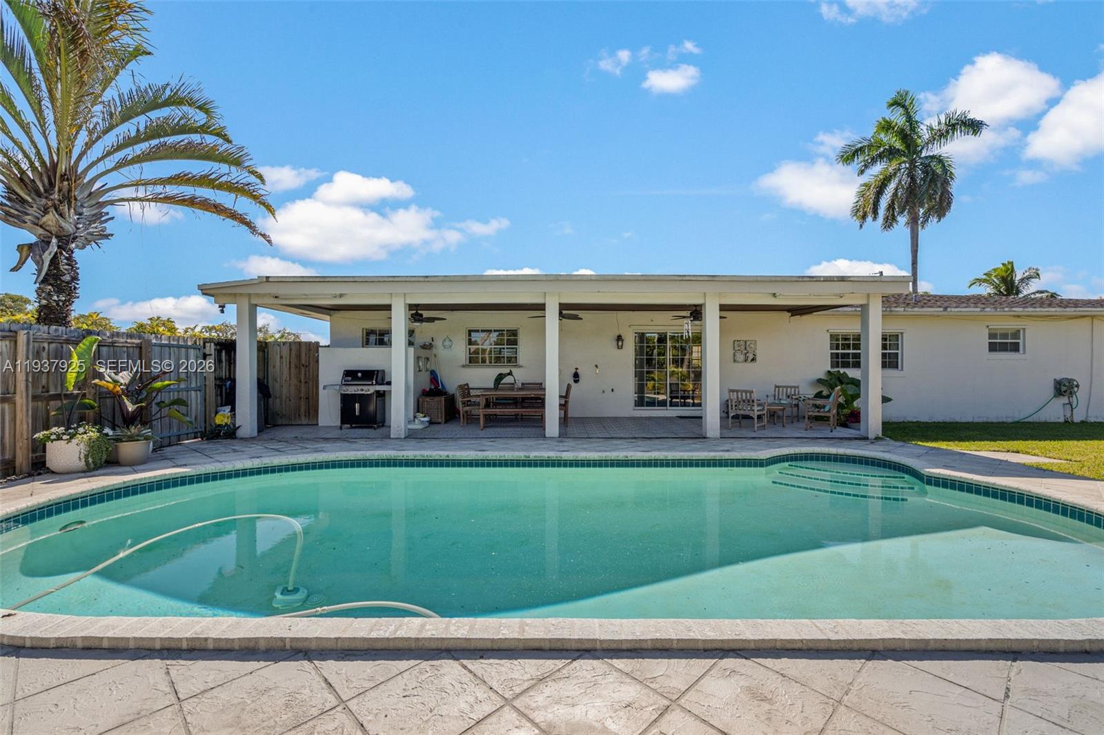 GREEN MEADOW ESTATES - Residential