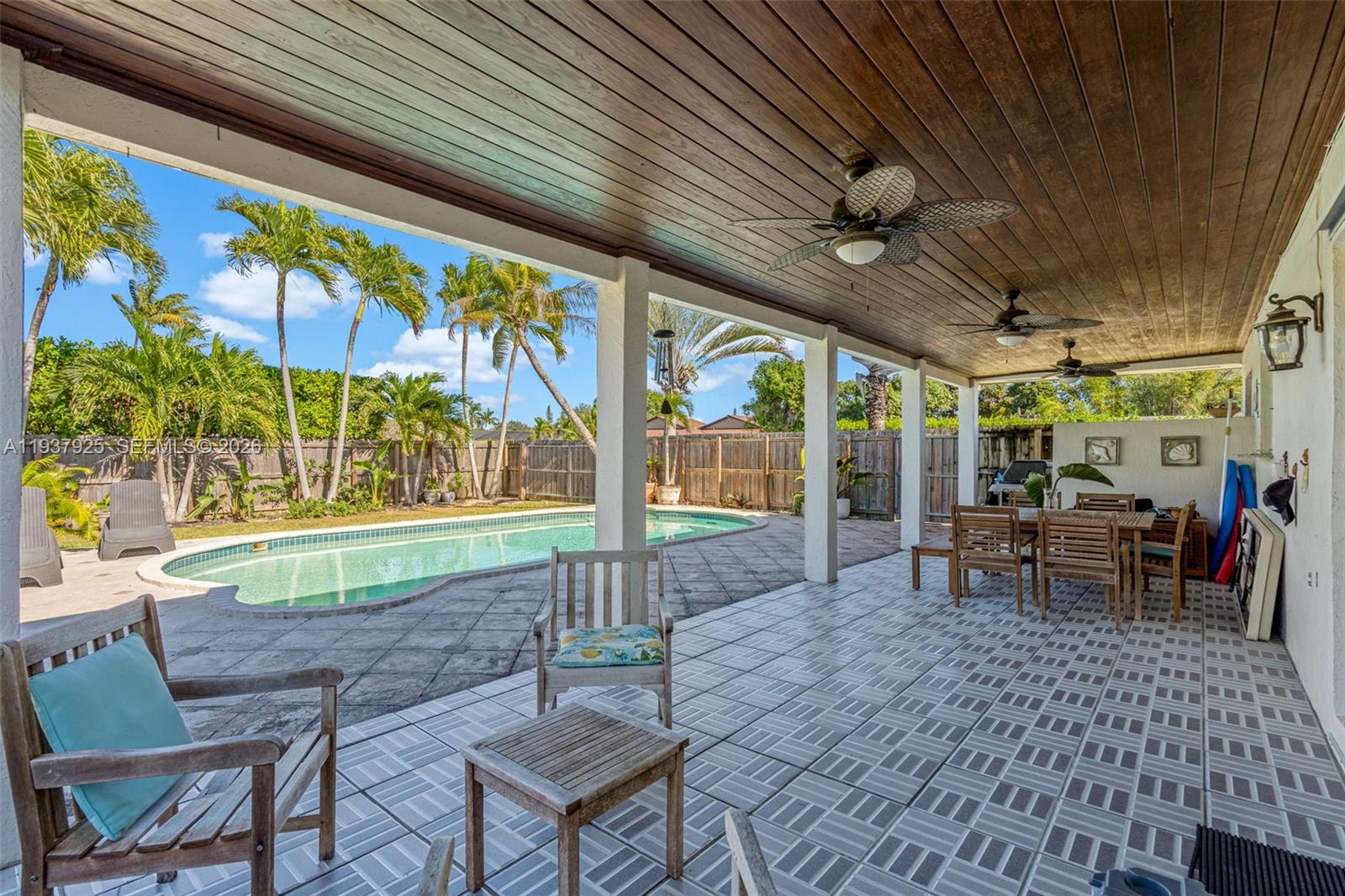 GREEN MEADOW ESTATES - Residential