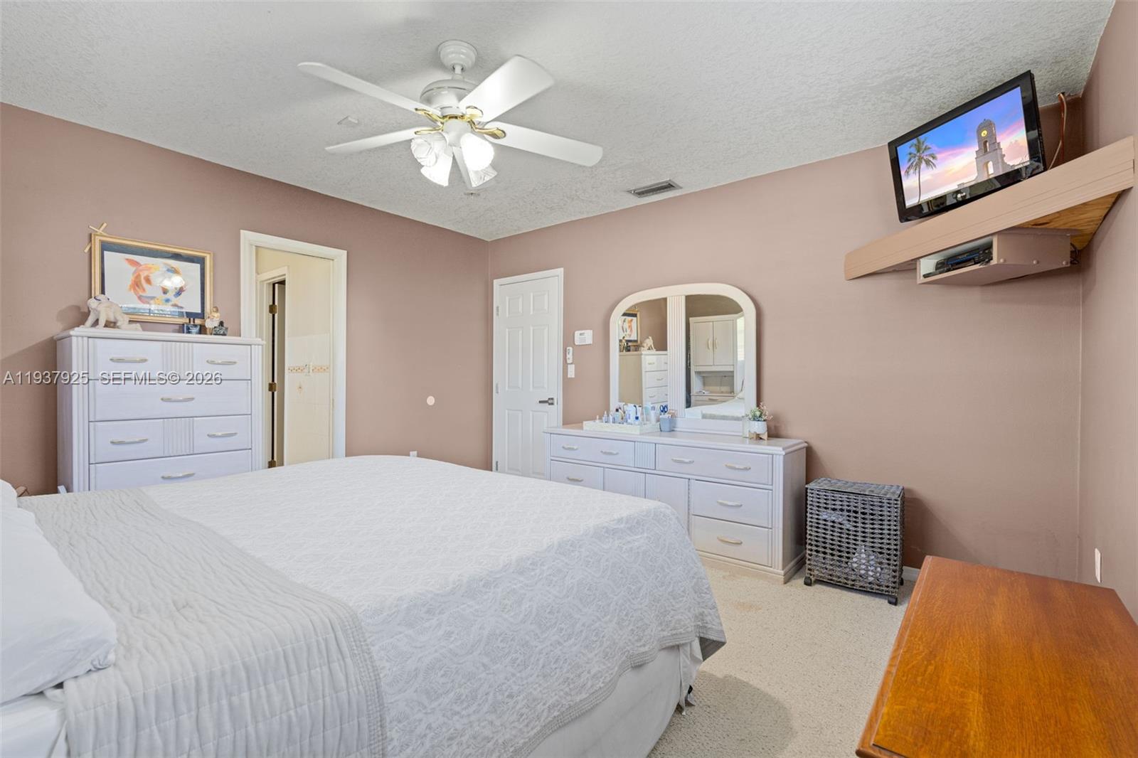 GREEN MEADOW ESTATES - Residential