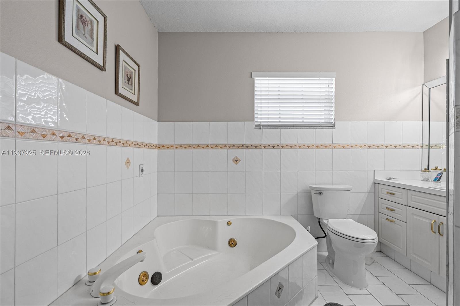 GREEN MEADOW ESTATES - Residential