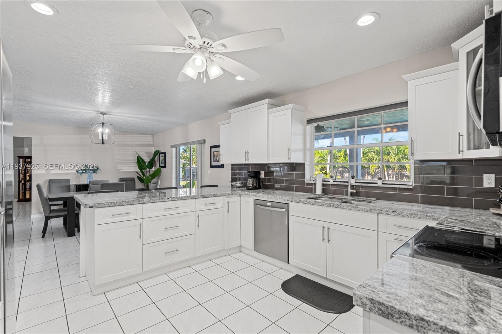 GREEN MEADOW ESTATES - Residential