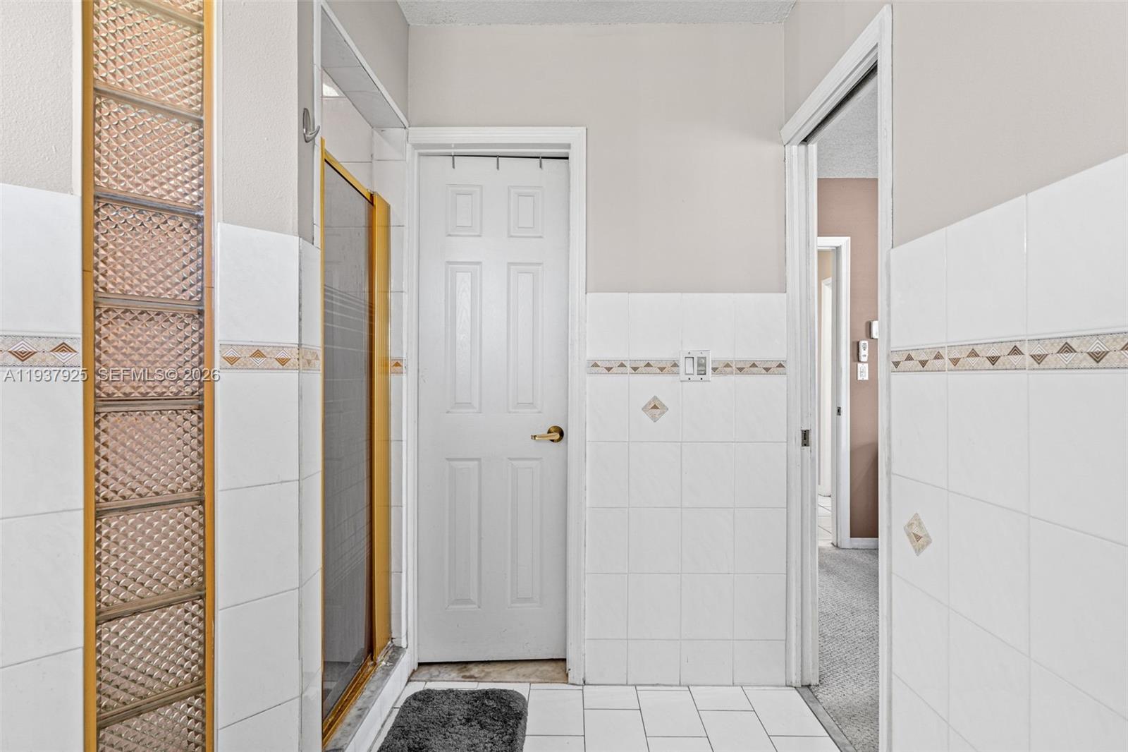 GREEN MEADOW ESTATES - Residential