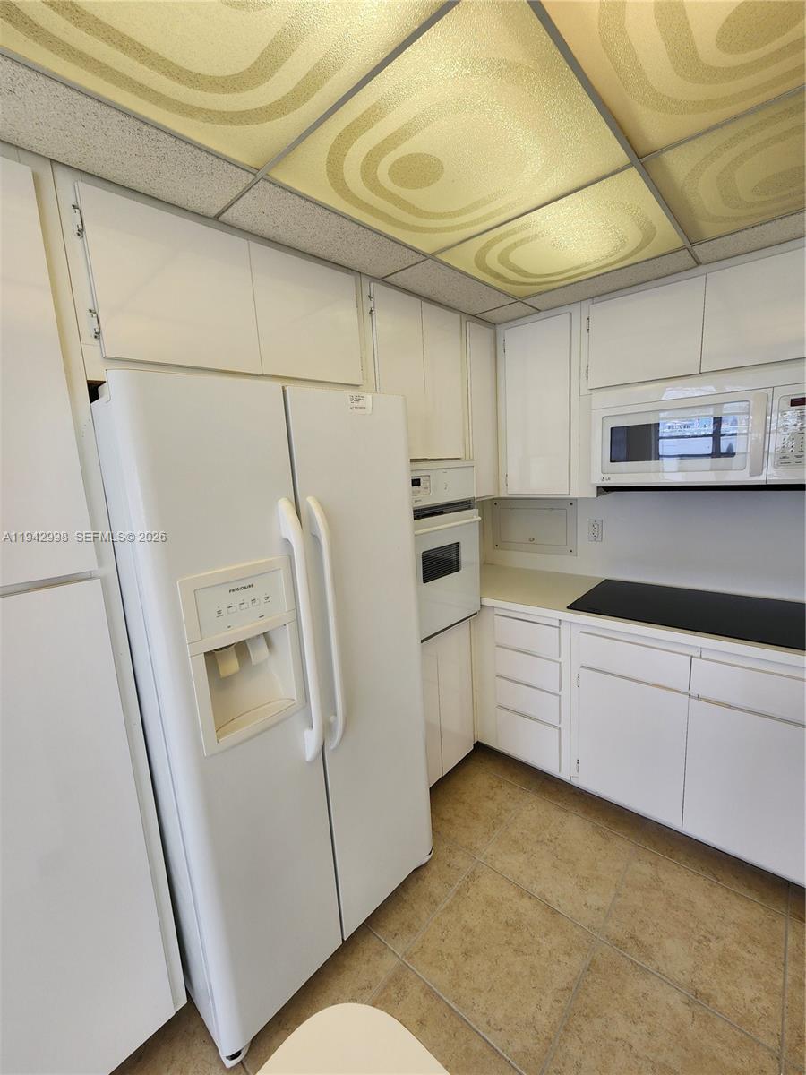 SPRING TIDE APTS CO-OP - Residential Lease