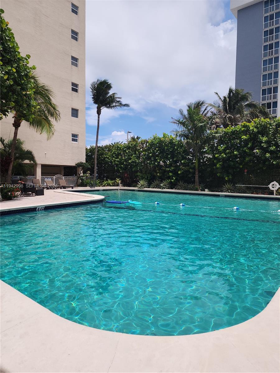 SPRING TIDE APTS CO-OP - Residential Lease