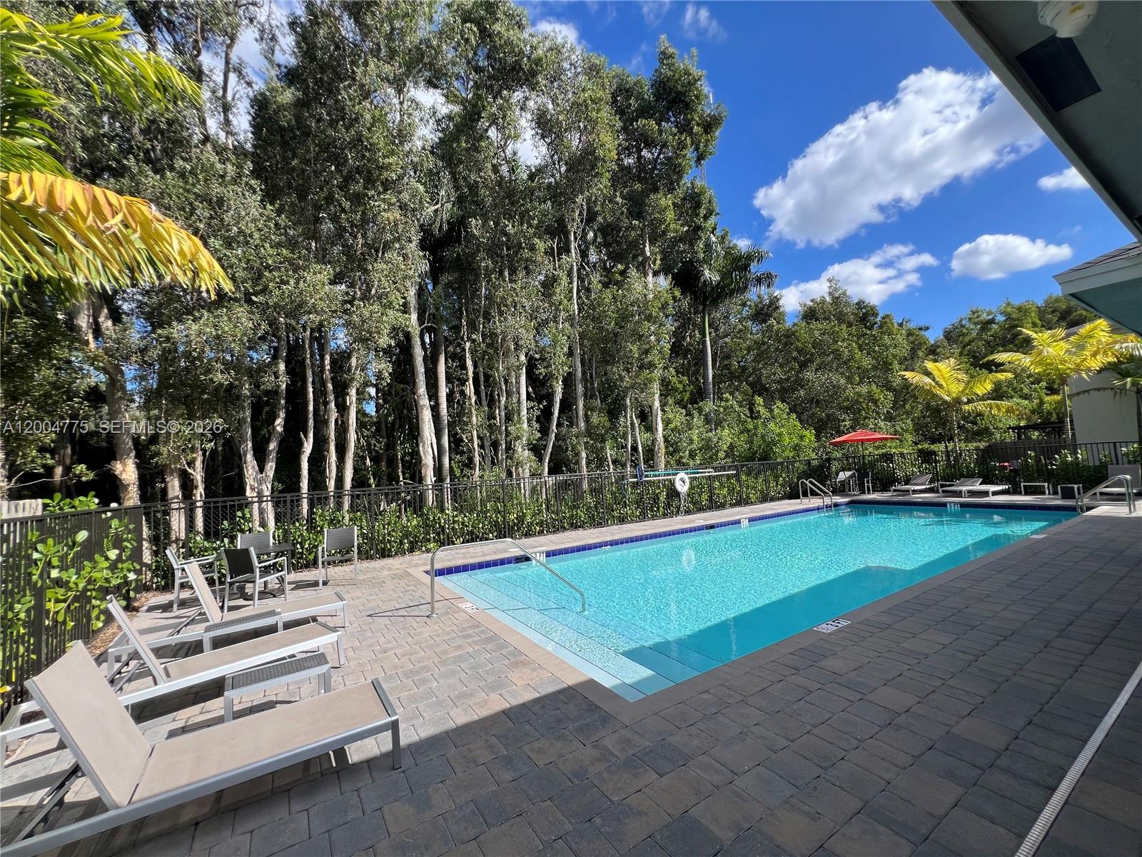 WALDEN PLACE II - Residential