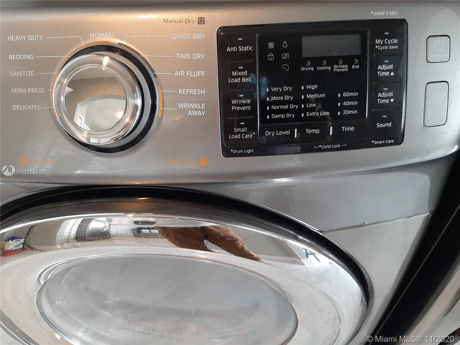 VILLAS AT NAUTICA THREE C - Residential