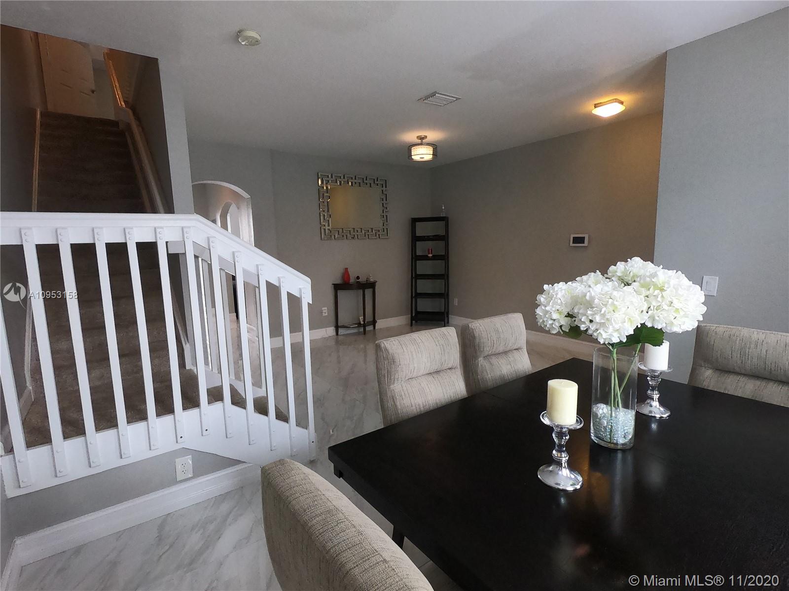 VILLAS AT NAUTICA THREE C - Residential