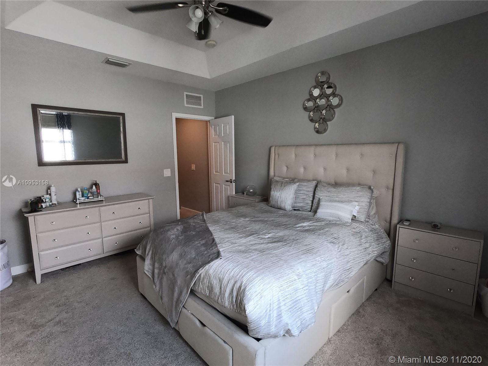 VILLAS AT NAUTICA THREE C - Residential