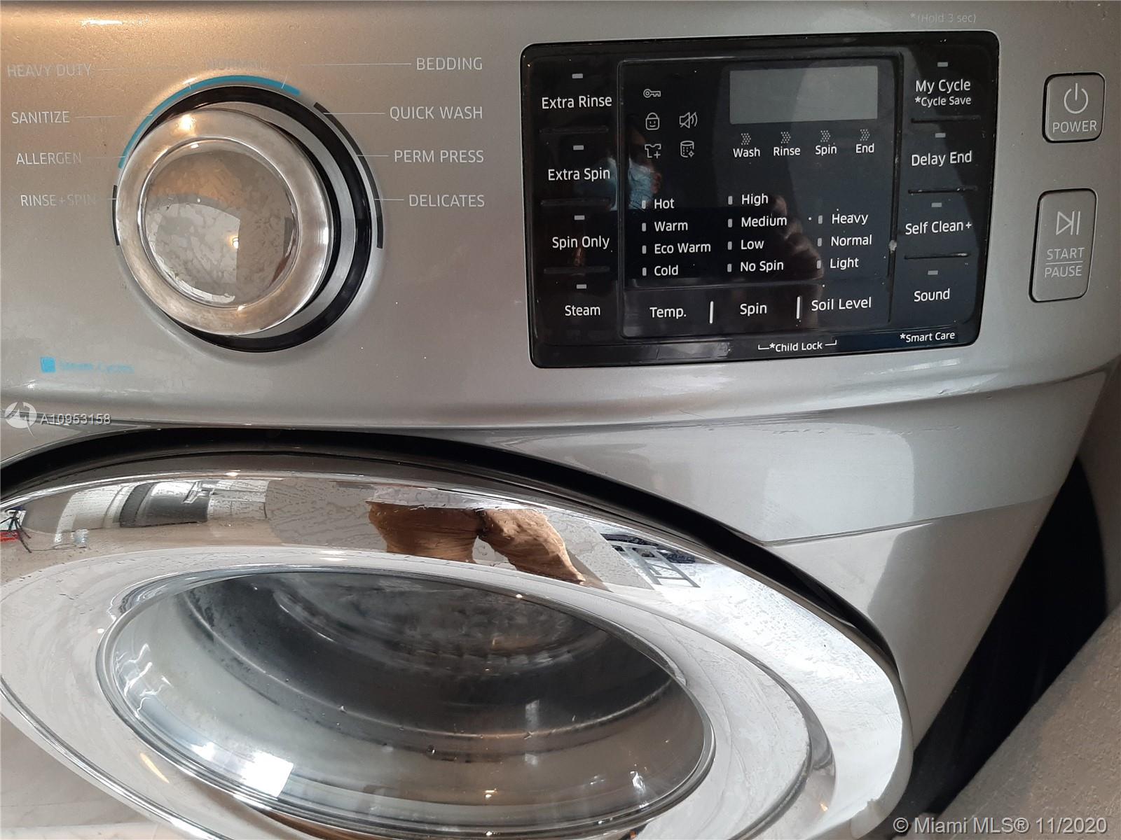 VILLAS AT NAUTICA THREE C - Residential