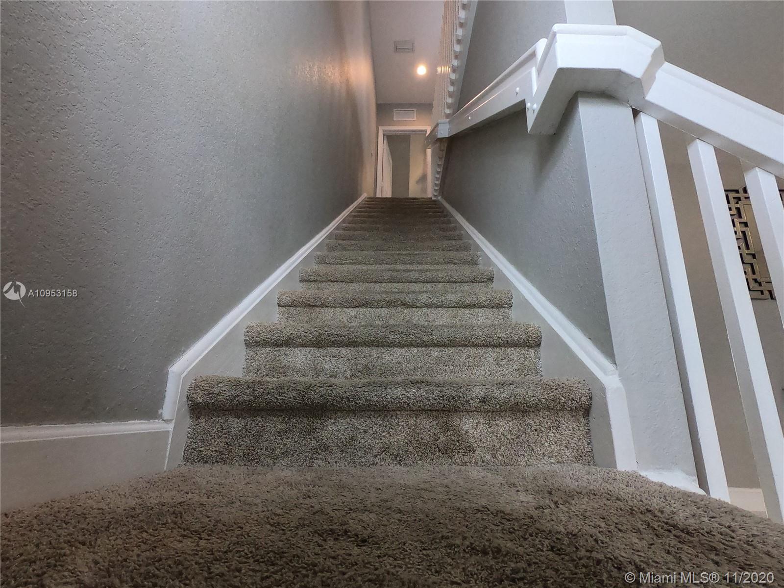 VILLAS AT NAUTICA THREE C - Residential