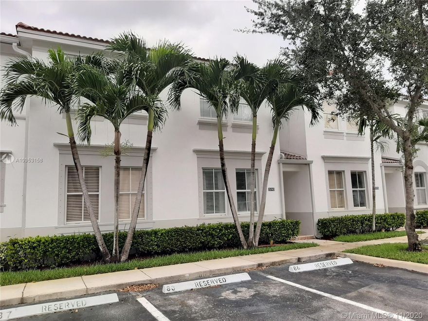 Excellent location in Miramar in Villas at Nautica. 3 Bedrooms, 2 Bathrooms and 1 Half Bathroom is for sale. Updated Kitchen with Custom White Quartz Counter Top, Farmhouse Stainless Steel Sink, Stainless Steel Appliances, updated bathrooms, new Porcelanato Tiles, New Carpet, Samsung Washer and Samsung Dryer, New Paint. Ready to move in condition. 2 Assigned Parkings. Outdoor Patio. Swimming Pool and Jacuzzi at the Club House. A nice playground for the little ones. Close to I75, Home Depot, Publix Supermarket, Memorial Hospital Miramar, restaurants and shopping malls. Great schools