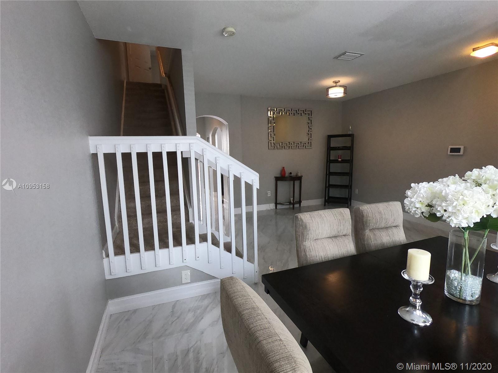 VILLAS AT NAUTICA THREE C - Residential