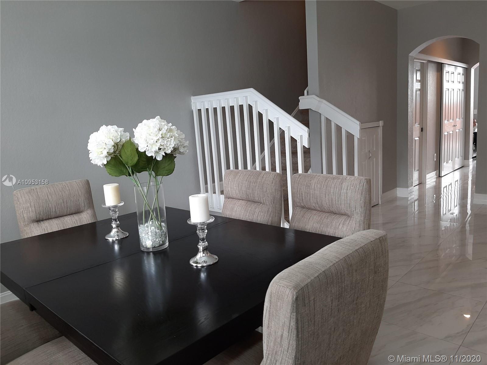 VILLAS AT NAUTICA THREE C - Residential