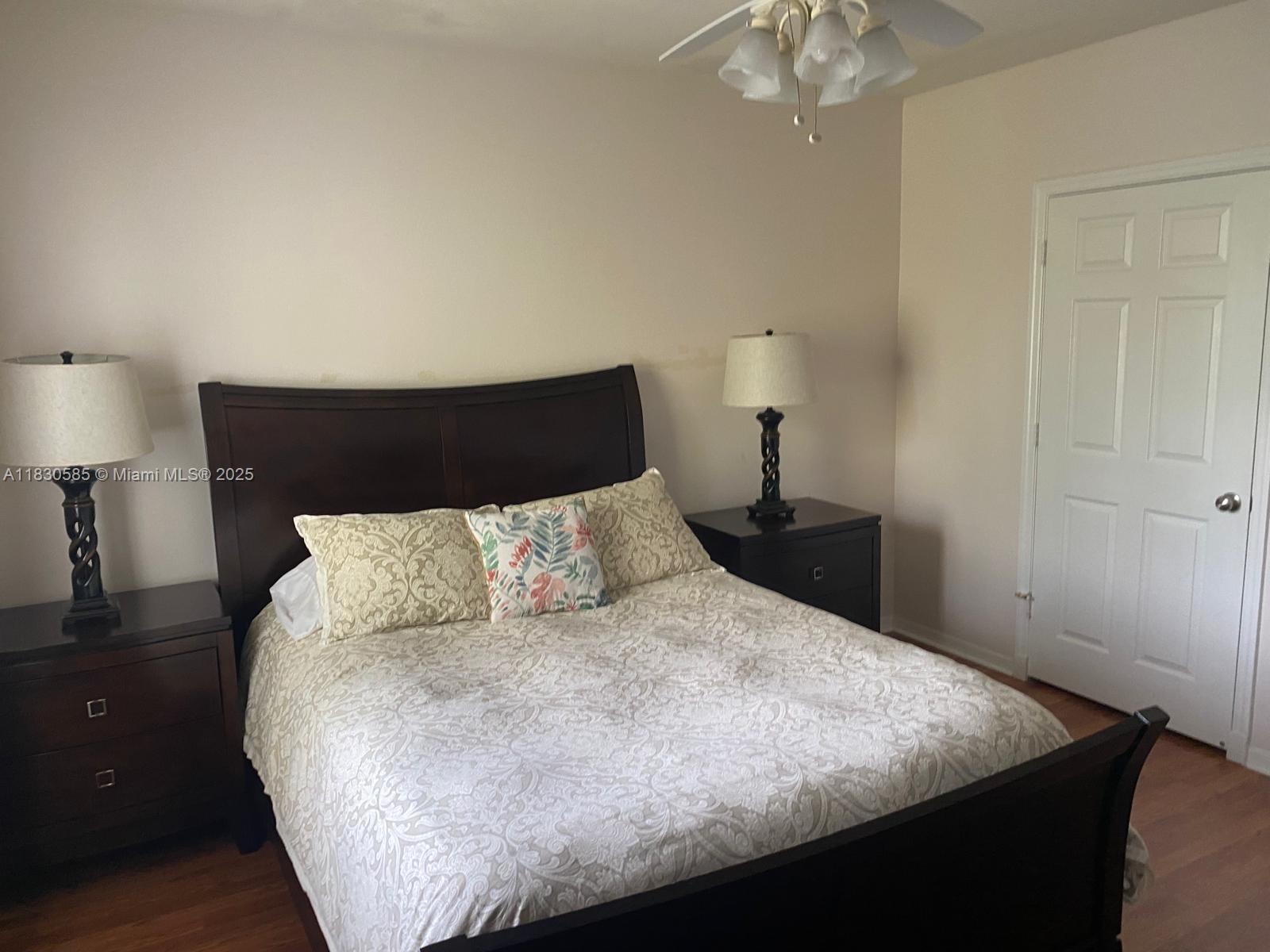 6475 Emerald Dunes Dr 301