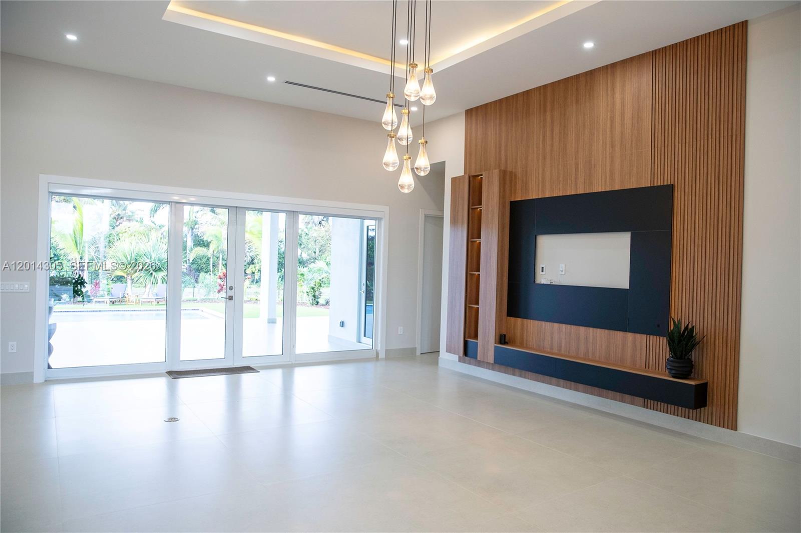 DAISY SUB - Residential