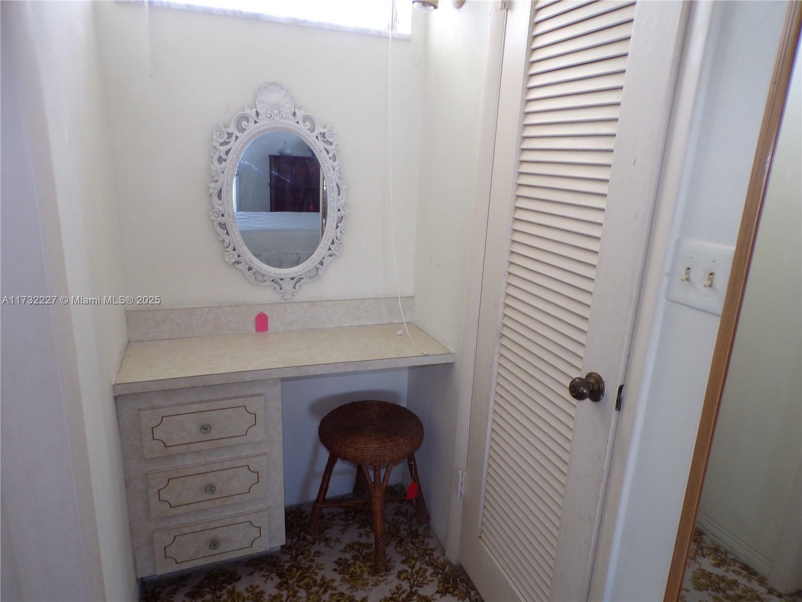 POINT EAST SEC 4 CONDO - Residential