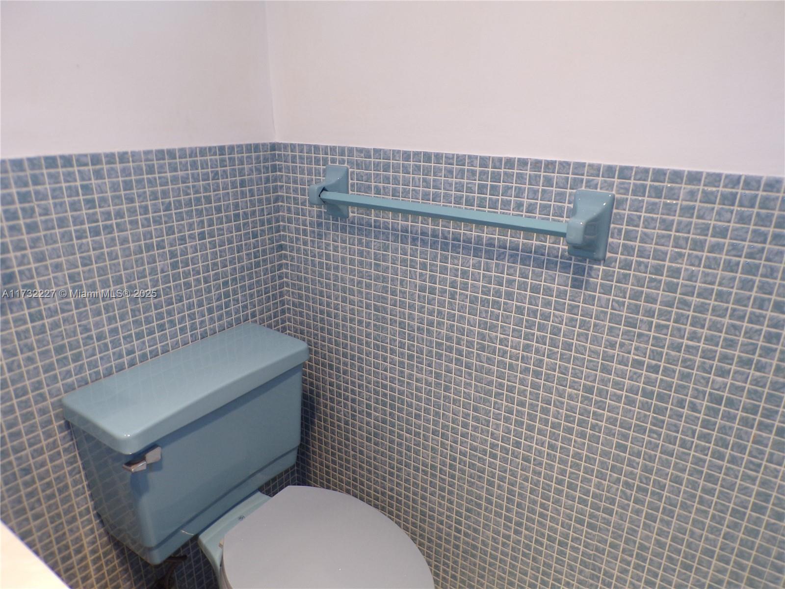 POINT EAST SEC 4 CONDO - Residential