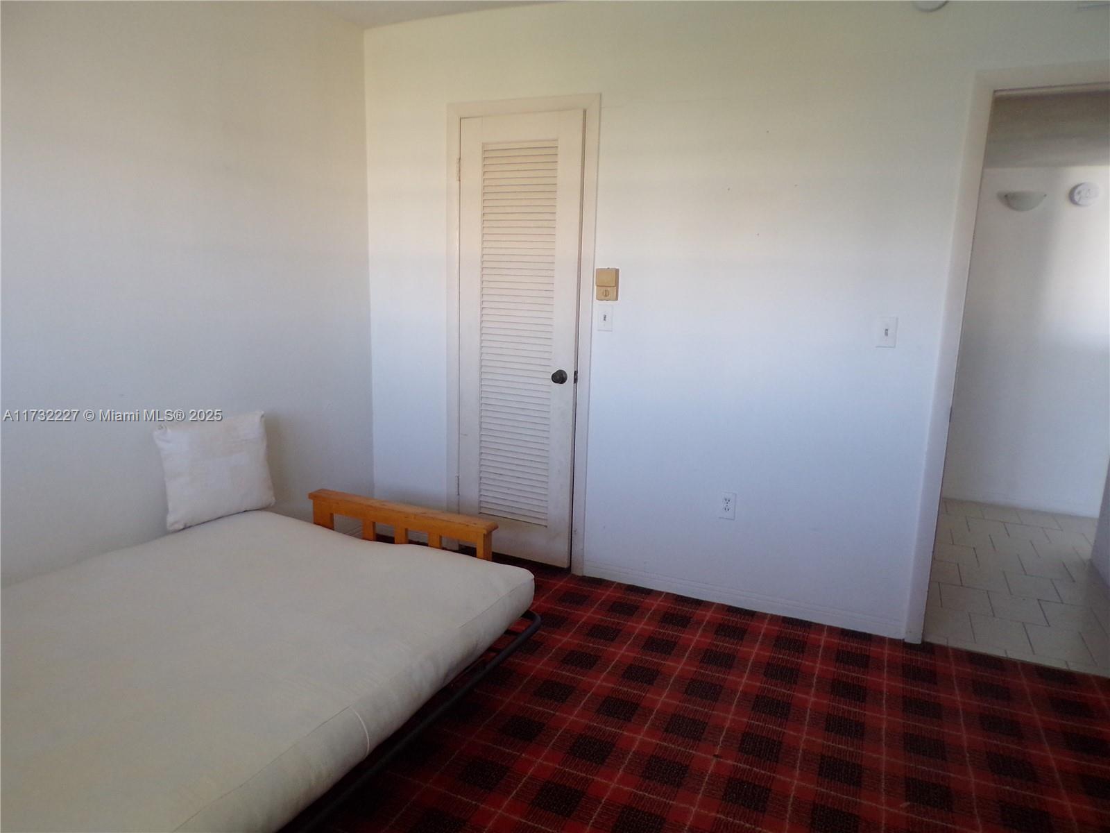 POINT EAST SEC 4 CONDO - Residential