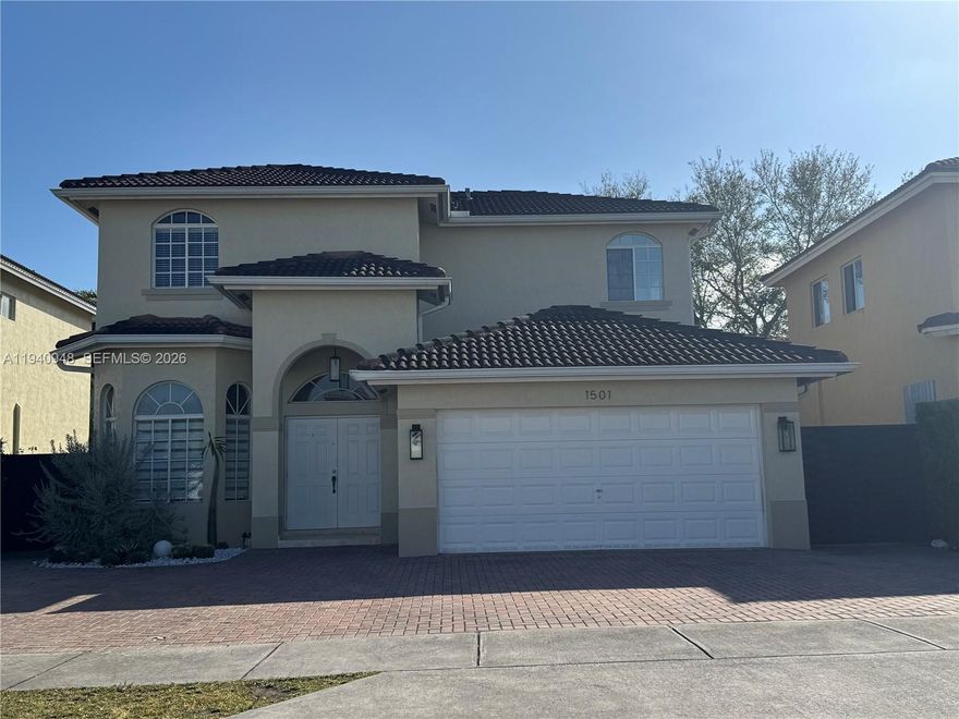 Beautiful modern 2 story 5 bedroom 3 bath home in very quiet area of area. Spacious and open living areas, and bedrooms, tile floors, great open kitchen with stainless steel appliances, laundry room upstair, double garage. Fenced backyard with awning and room for pool. No association fees Close to main expressways, shopping and restaurants