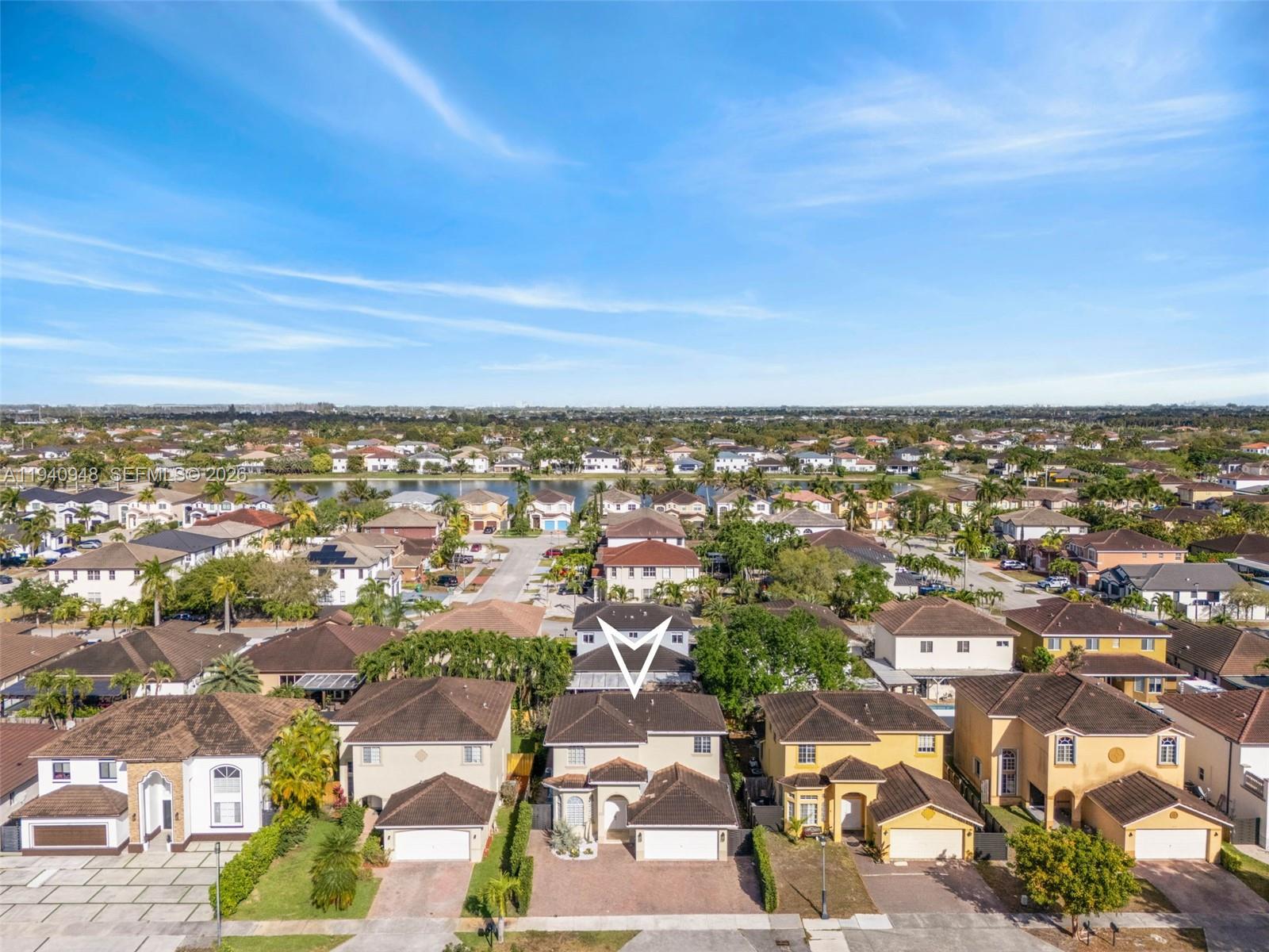 SANTA MONICA ESTATES - Residential