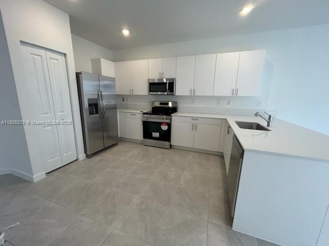 SIENA RESERVE - Residential Lease