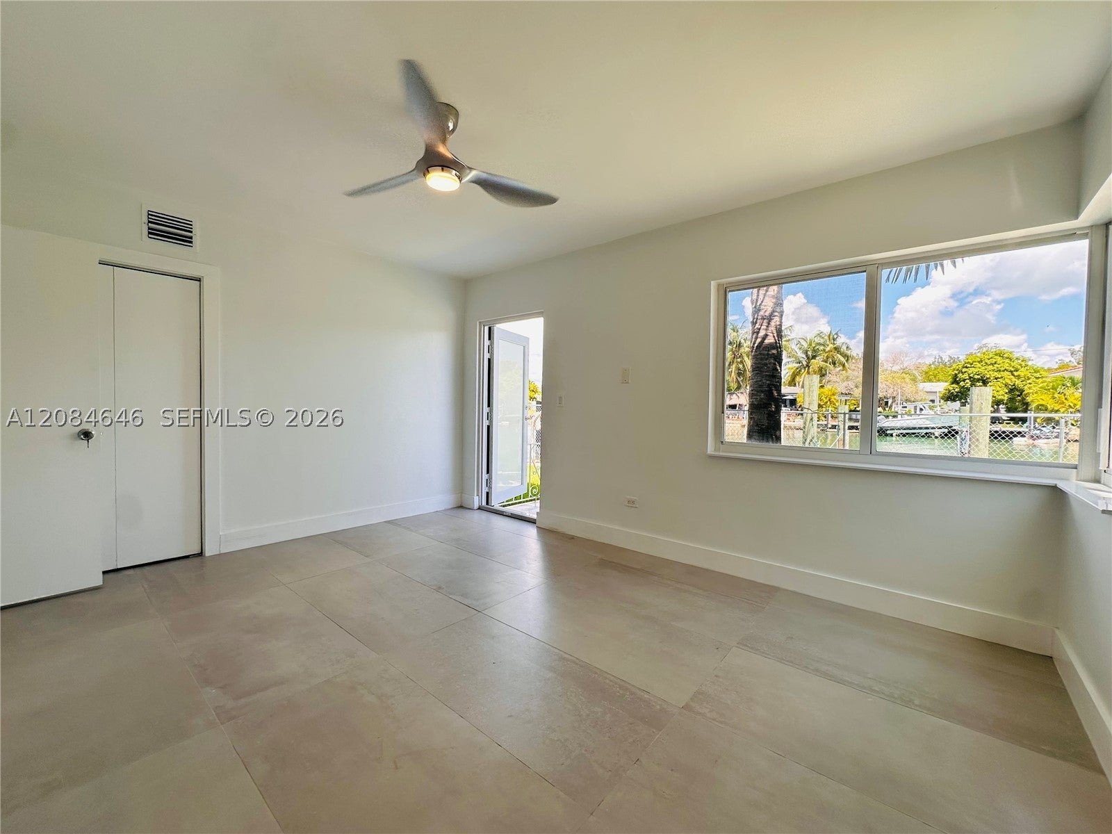 2045 Calais Dr 6